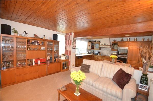 Parkside, Mill Hill